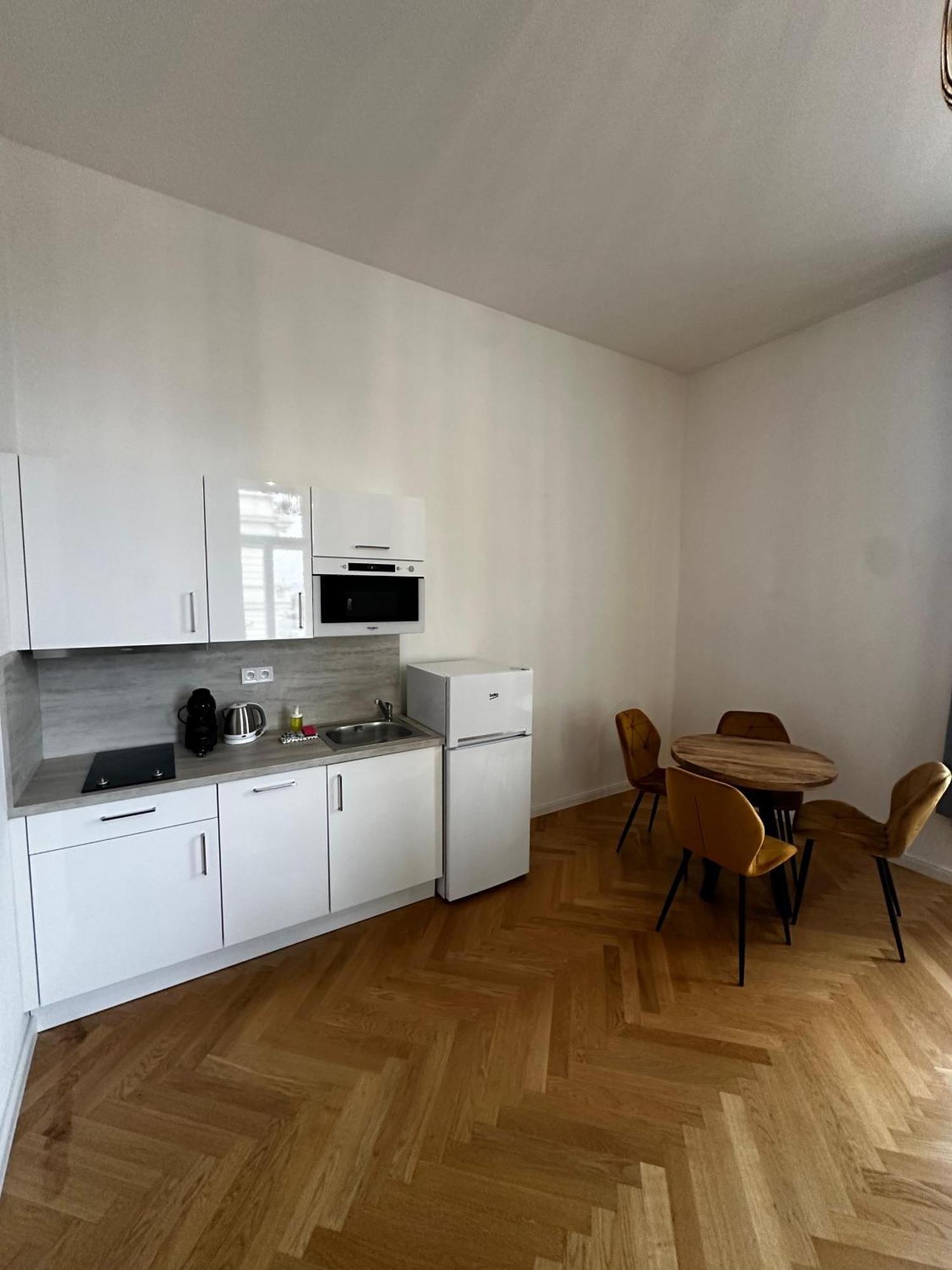 Rasinovo Nabrezi - Riverside Residence Prague Exterior photo